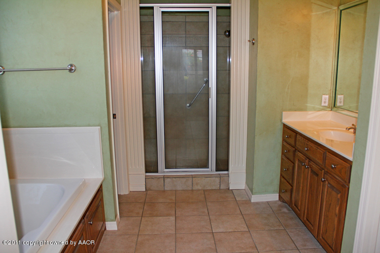 9001 Dove Road Canyon, TX 79015 - Photo 19 of 47 masterbath2