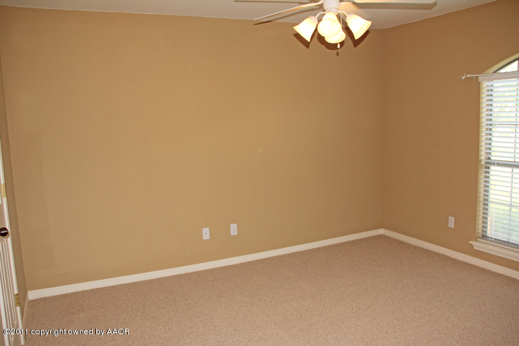 9001 Dove Road Canyon, TX 79015 - Photo 26 of 47 2nd bedroom2