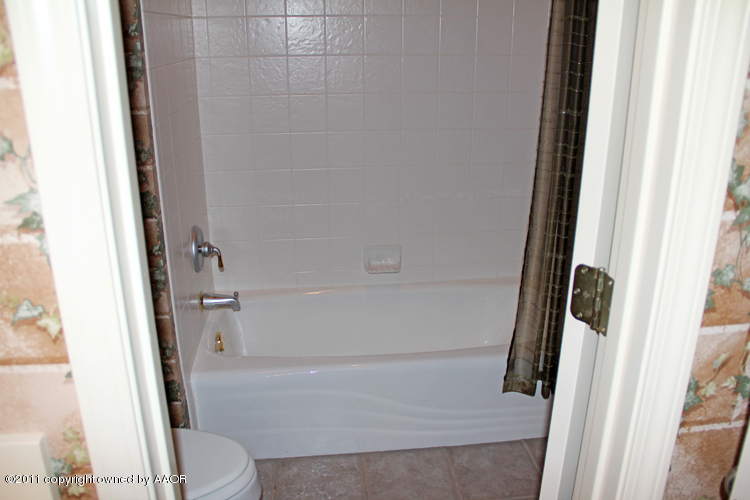 9001 Dove Road Canyon, TX 79015 - Photo 34 of 47 bathroom3