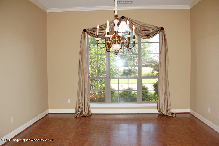 9001 Dove Road Canyon, TX 79015 - Photo 9 of 47 Formal Dinning
