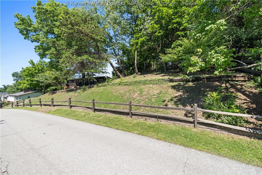 2009 Huber Road Charleston, WV 25314 - Photo 48 of 49 Gallery Image 48