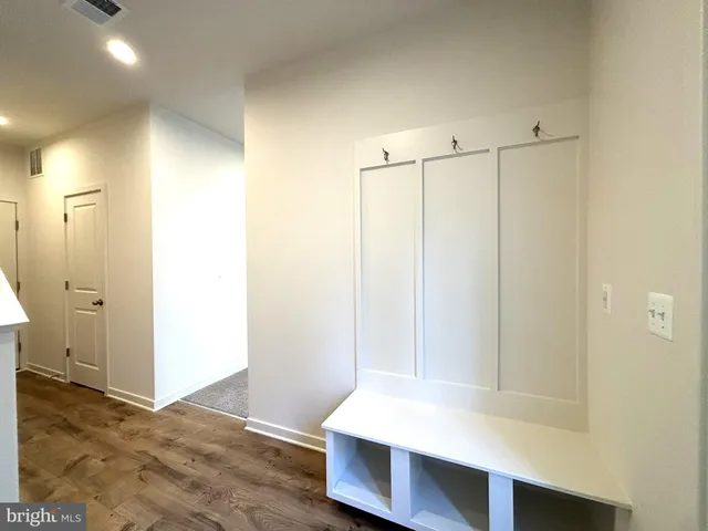 $549,999 | 17956 Alicia Avenue, Dumfries, VA 22026