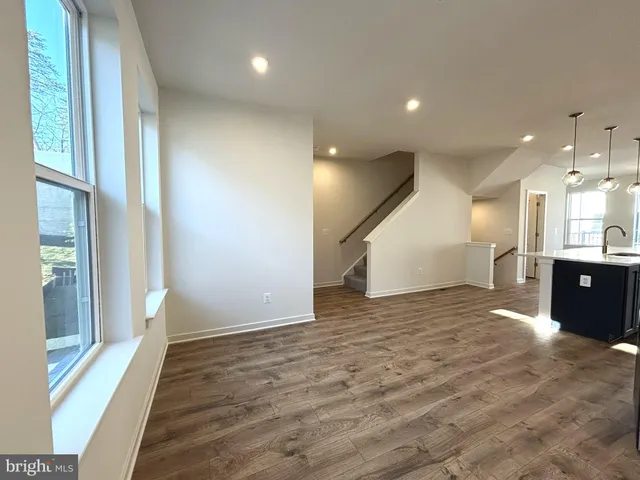 $549,999 | 17956 Alicia Avenue, Dumfries, VA 22026