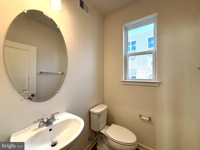 $549,999 | 17956 Alicia Avenue, Dumfries, VA 22026