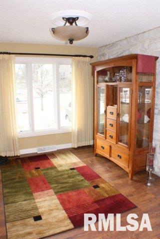 5660 Crow Creek Road Bettendorf, IA 52722 - Photo 2 of 19 Gallery Image 2