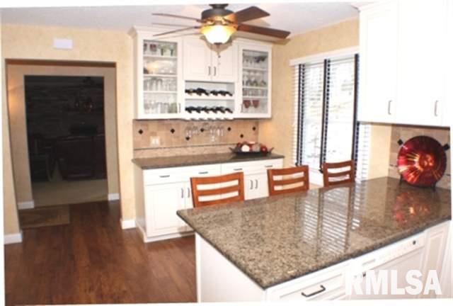 5660 Crow Creek Road Bettendorf, IA 52722 - Photo 5 of 19 Gallery Image 5
