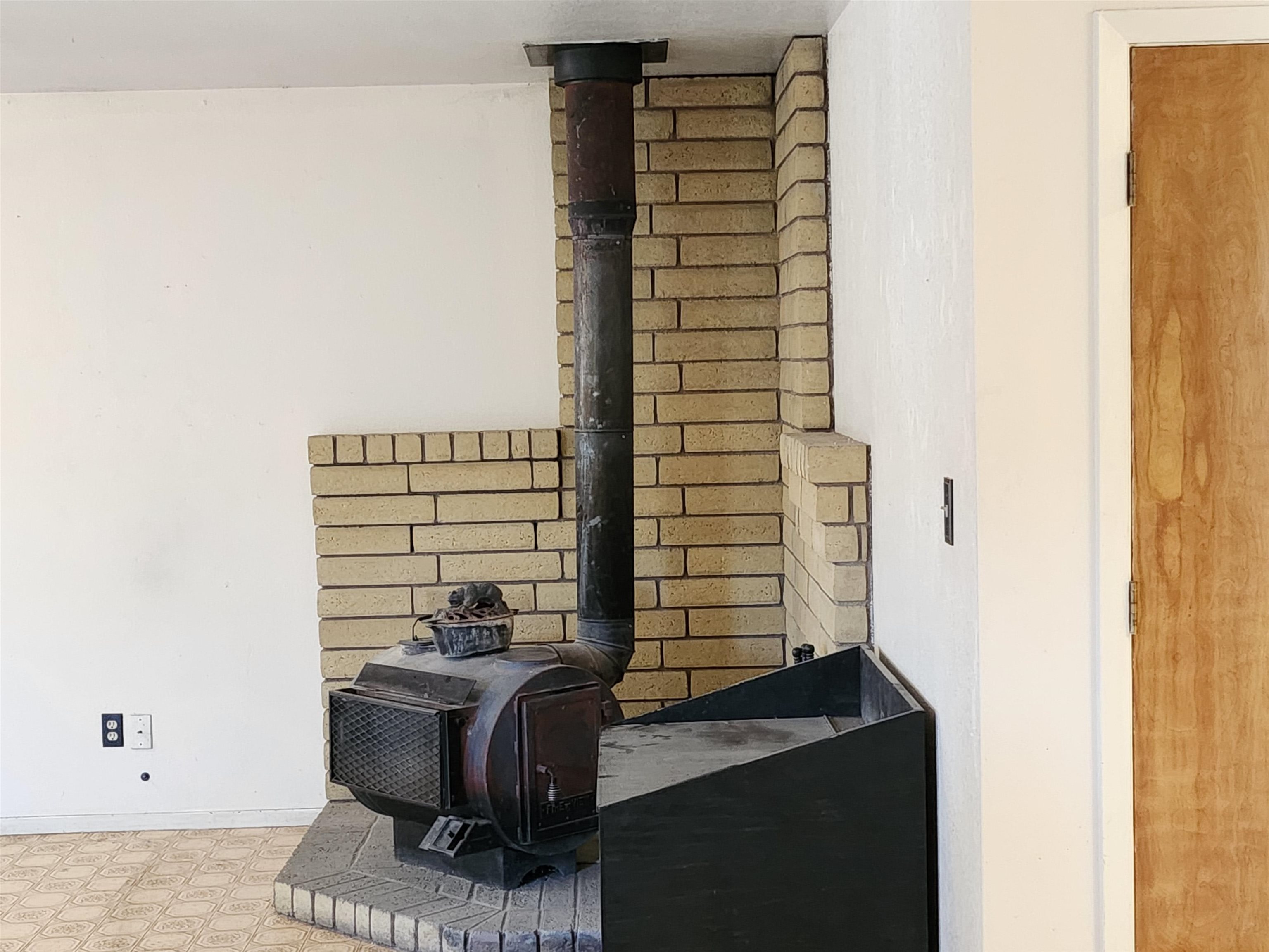200 Foothill Road Markleeville, CA 96120 - Photo 4 of 21