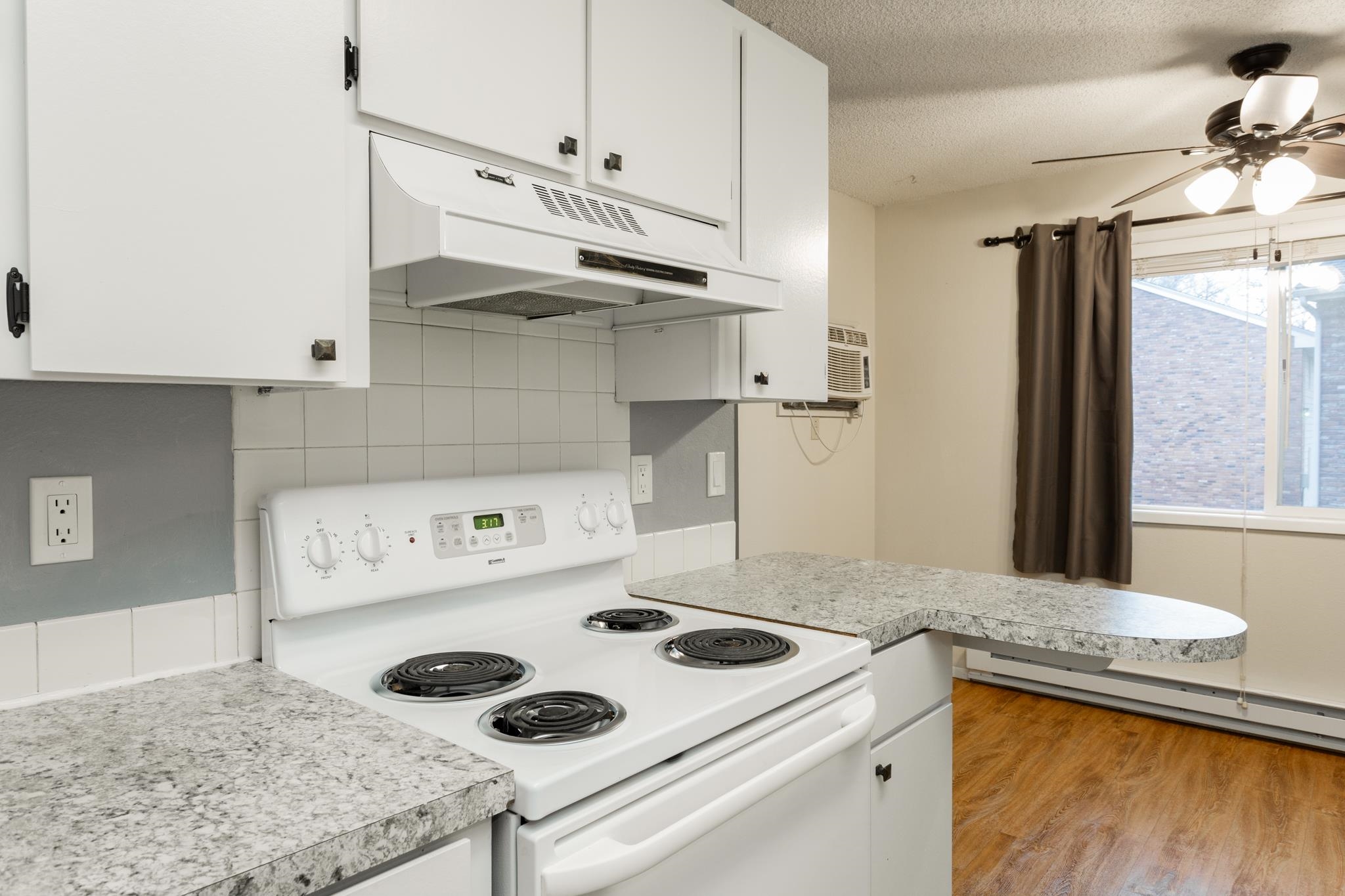 310 North Raymond Road, Unit D24 Spokane Valley, WA 99206 - Photo 14 of 24