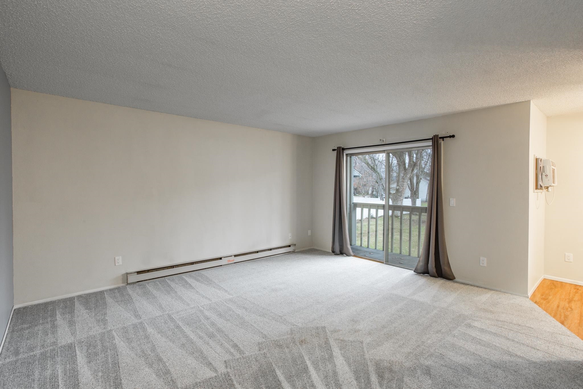 310 North Raymond Road, Unit D24 Spokane Valley, WA 99206 - Photo 5 of 24
