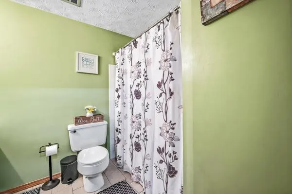 $235,000 | 11 Clubhouse Drive, West Middlesex, PA 16159