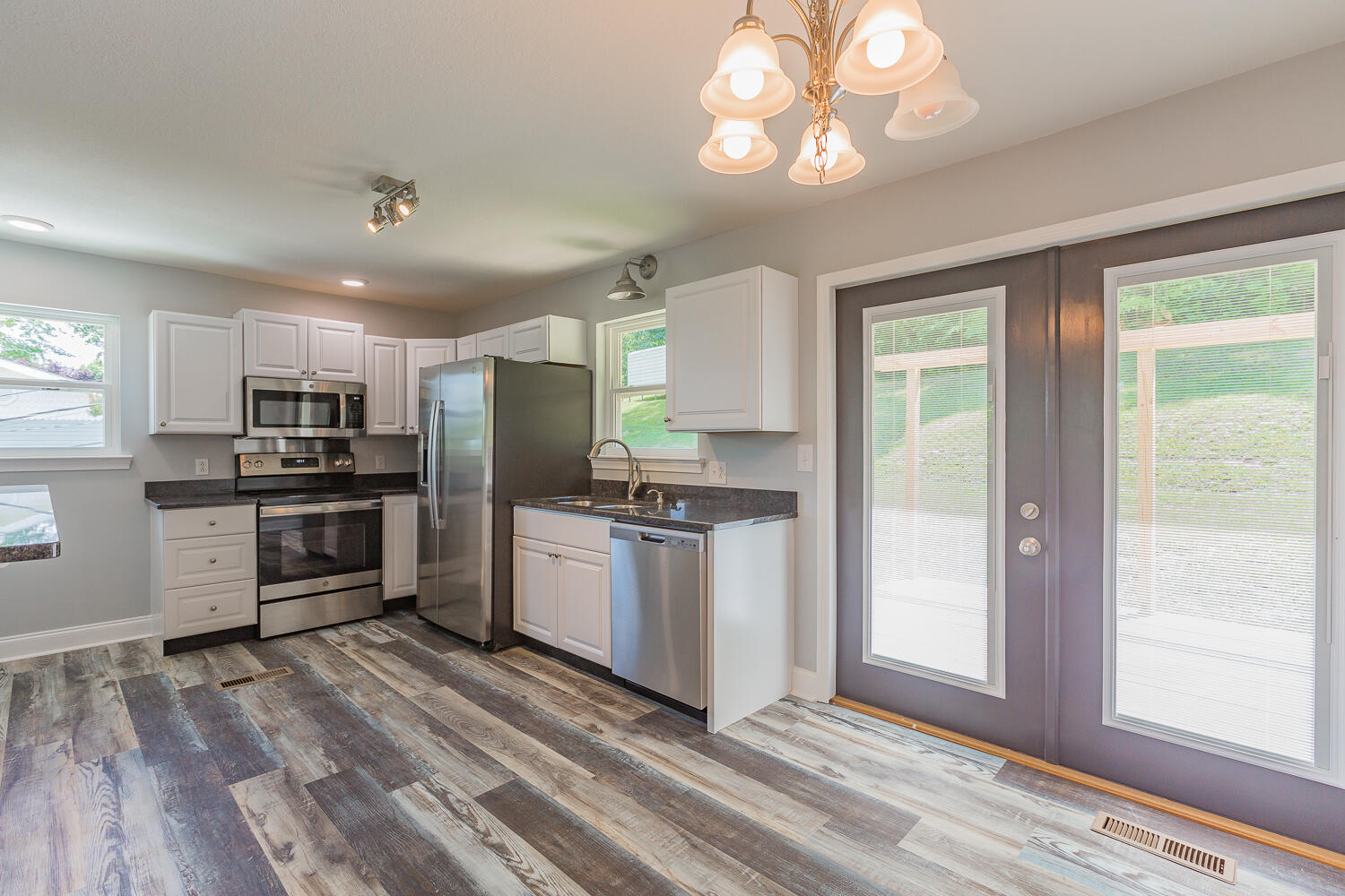 109 Sioux Trail Ringgold, GA 30736 - Photo 5 of 33 109 Sioux Trail HD -18