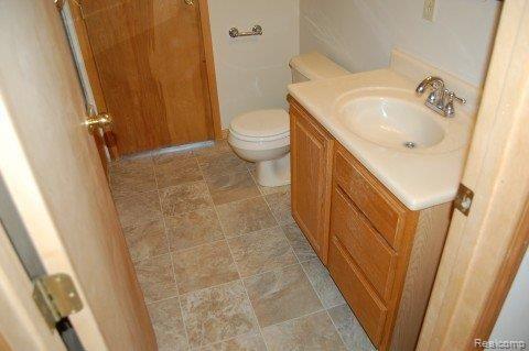 125 East Barron Road Howell, MI 48855 - Photo 11 of 18 Bath 2