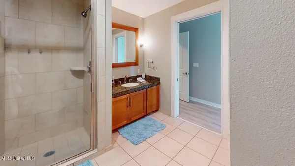 $2,695 | 2060 Beach Boulevard, Unit 601, Biloxi, MS 39531