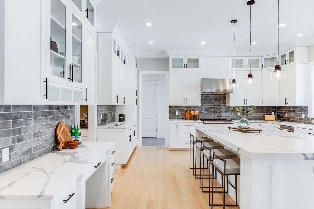 2 Woodcliffe Road Lexington, MA 02421 - Photo 2 of 30