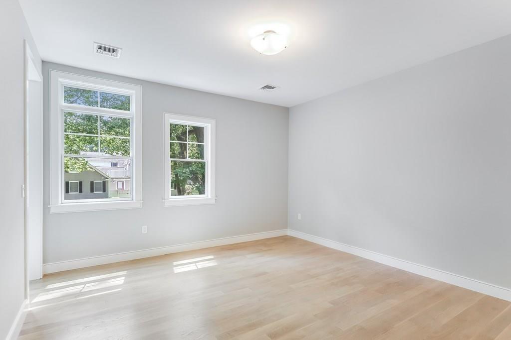 2 Woodcliffe Road Lexington, MA 02421 - Photo 21 of 30