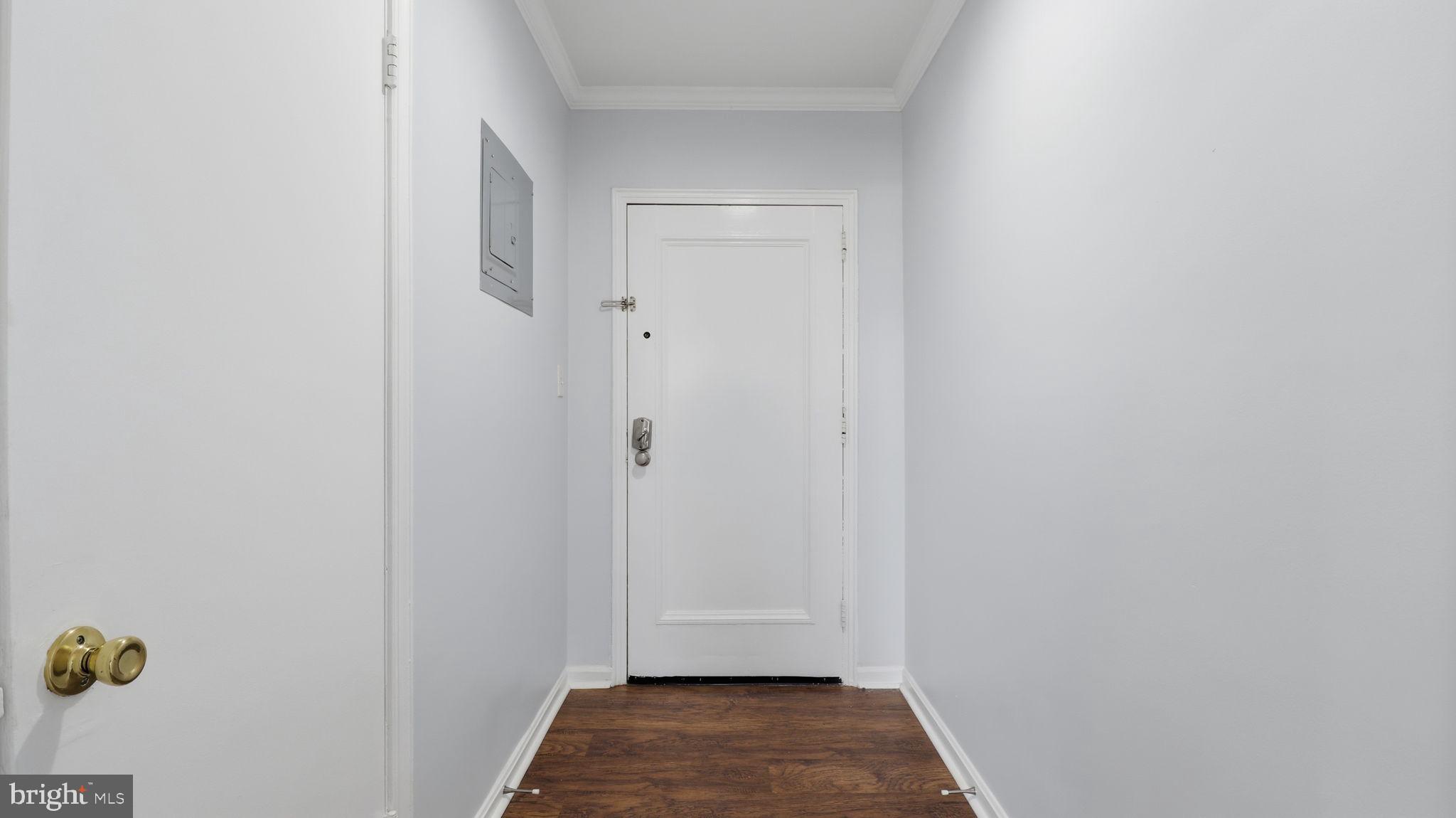 5100 Columbia Pike, Unit 1 Arlington, VA 22204 - Photo 5 of 40 a view of hallway with shower