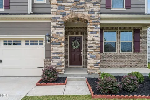 $662,000 | 1501 Paros Hill Lane, Apex, NC 27502