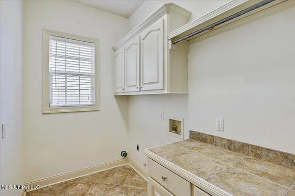 $2,400 | 26 Savannah Circle, Brandon, MS 39047