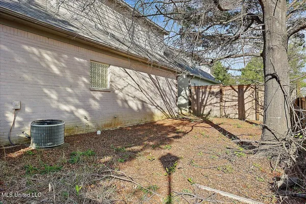 $2,400 | 26 Savannah Circle, Brandon, MS 39047