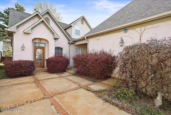 $2,400 | 26 Savannah Circle, Brandon, MS 39047