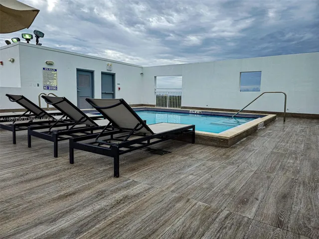 $420,000 | 2740 Southwest 28th Terrace, Unit 603, Miami, FL 33133