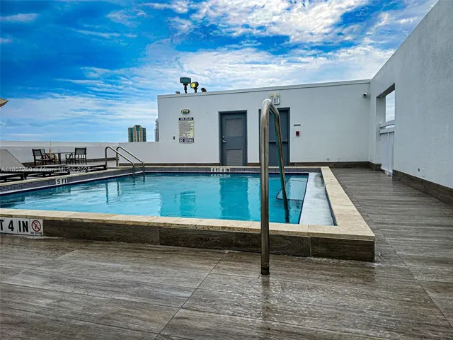 $420,000 | 2740 Southwest 28th Terrace, Unit 603, Miami, FL 33133