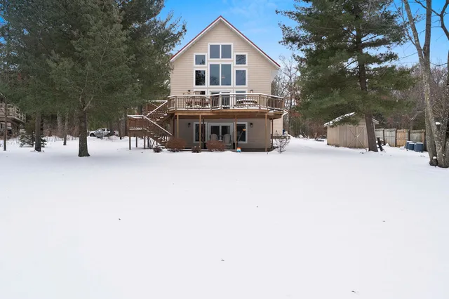 $899,900 | N1494 Mallard Bay Road, Keshena, WI 54135