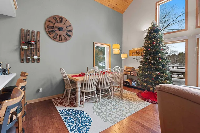 $899,900 | N1494 Mallard Bay Road, Keshena, WI 54135