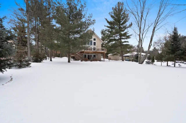 $899,900 | N1494 Mallard Bay Road, Keshena, WI 54135