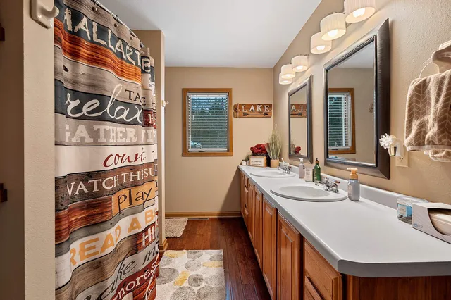 $899,900 | N1494 Mallard Bay Road, Keshena, WI 54135