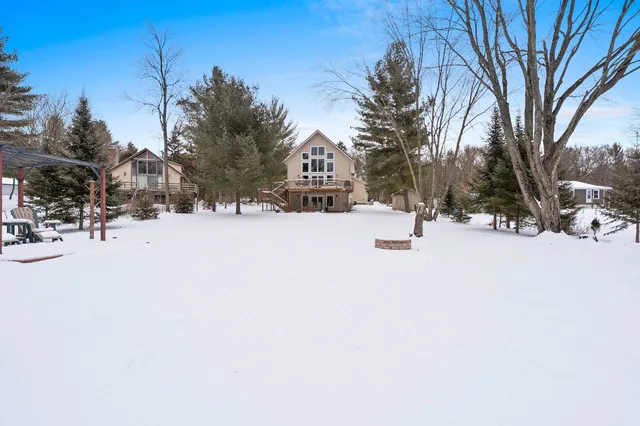 $899,900 | N1494 Mallard Bay Road, Keshena, WI 54135