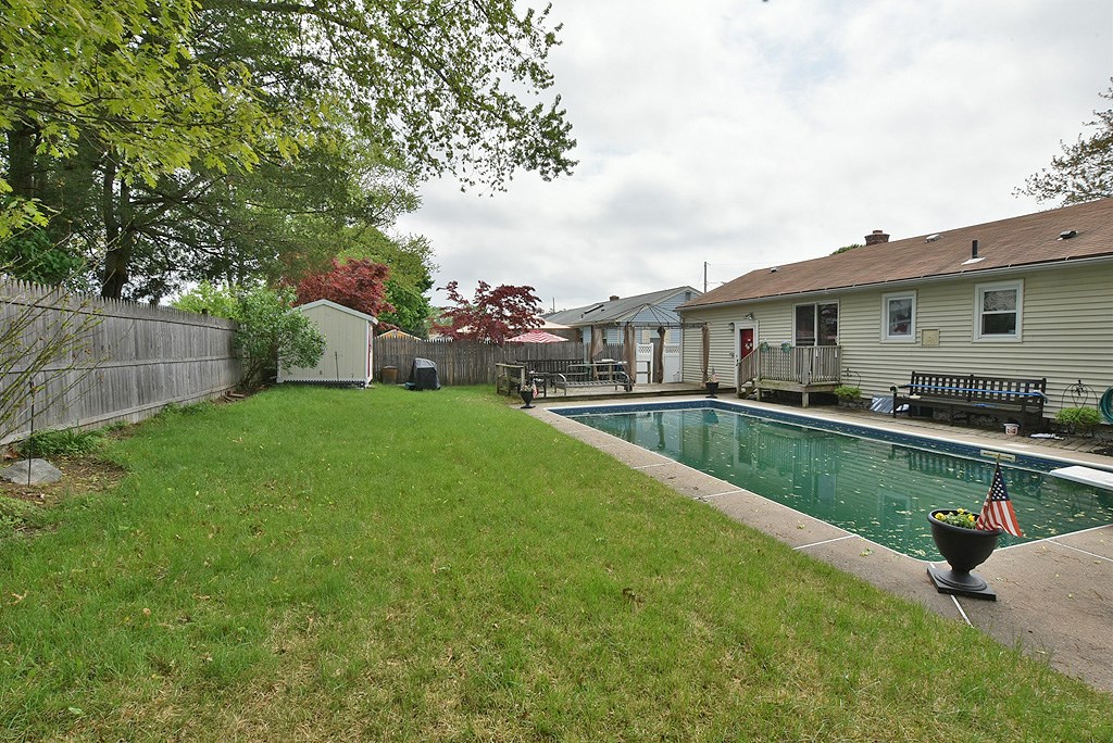 67 Amherst Road Warwick, RI 02889 - Photo 19 of 20
