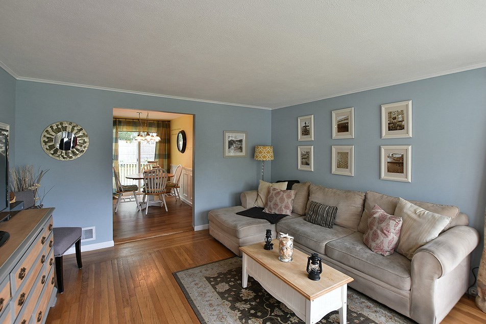 67 Amherst Road Warwick, RI 02889 - Photo 8 of 20