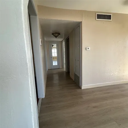 $1,500 | 2918 46th Street, Unit 3, Dickinson, TX 77539