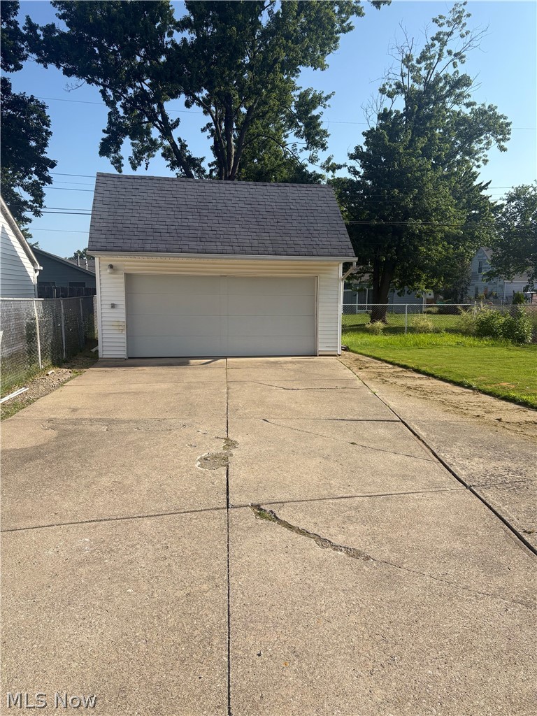 246 Hilliard Road Elyria, OH 44035 - Photo 48 of 50