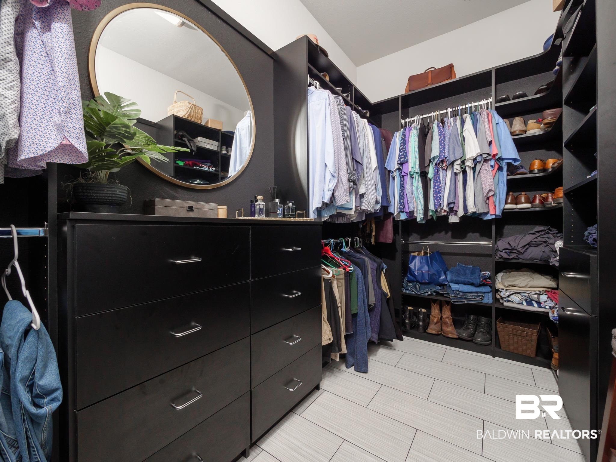 12295 Pecan Grove Street Foley, AL 36535 - Photo 24 of 41 CUSTOM CLOSET