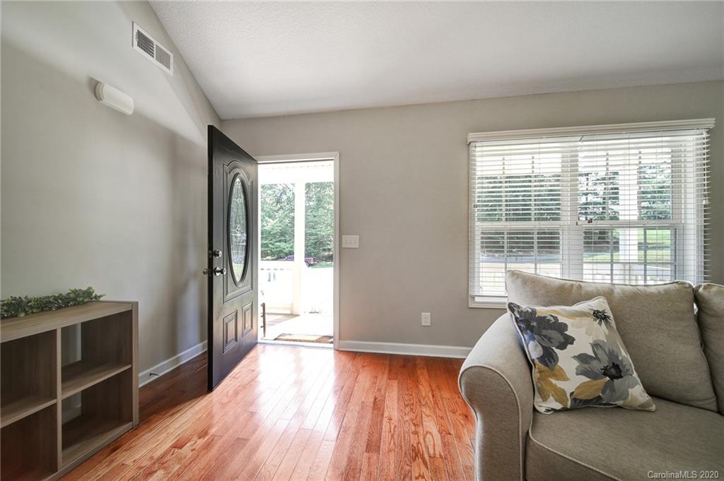 2550 Southbend Road Clover, SC 29710 - Photo 2 of 34 Gallery Image 2