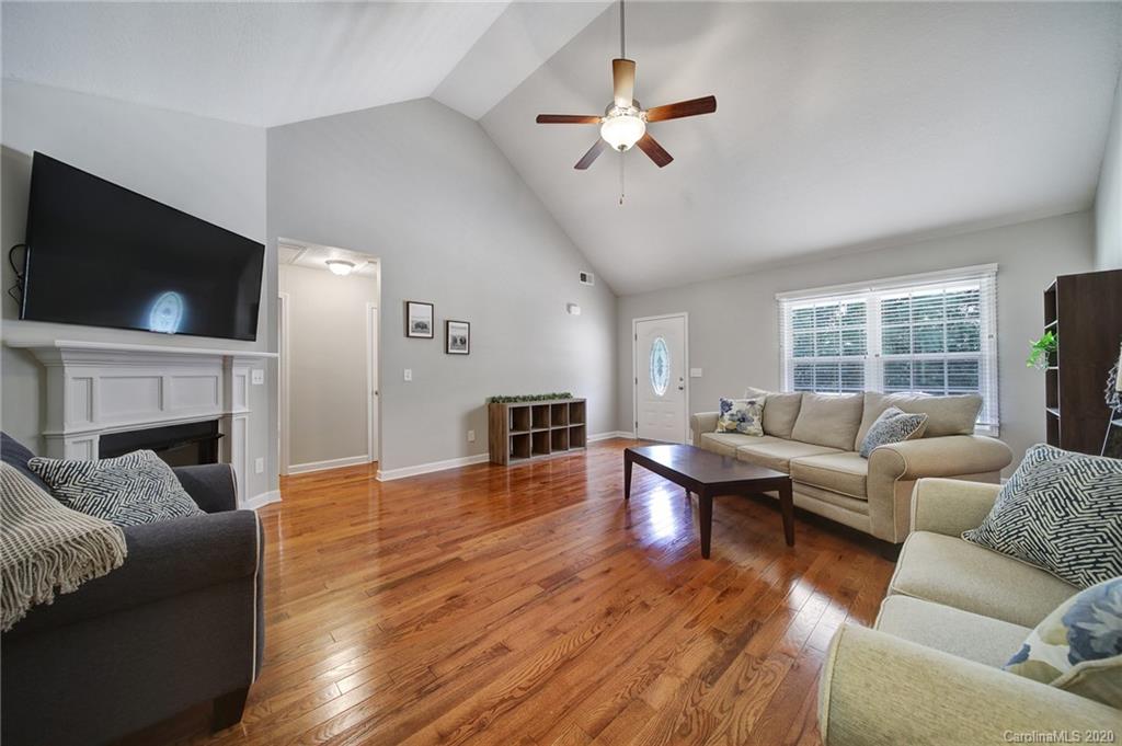 2550 Southbend Road Clover, SC 29710 - Photo 4 of 34 Gallery Image 4
