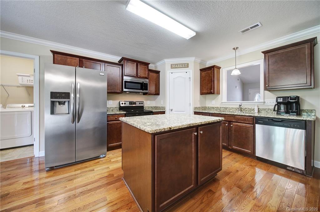 2550 Southbend Road Clover, SC 29710 - Photo 8 of 34 Gallery Image 8