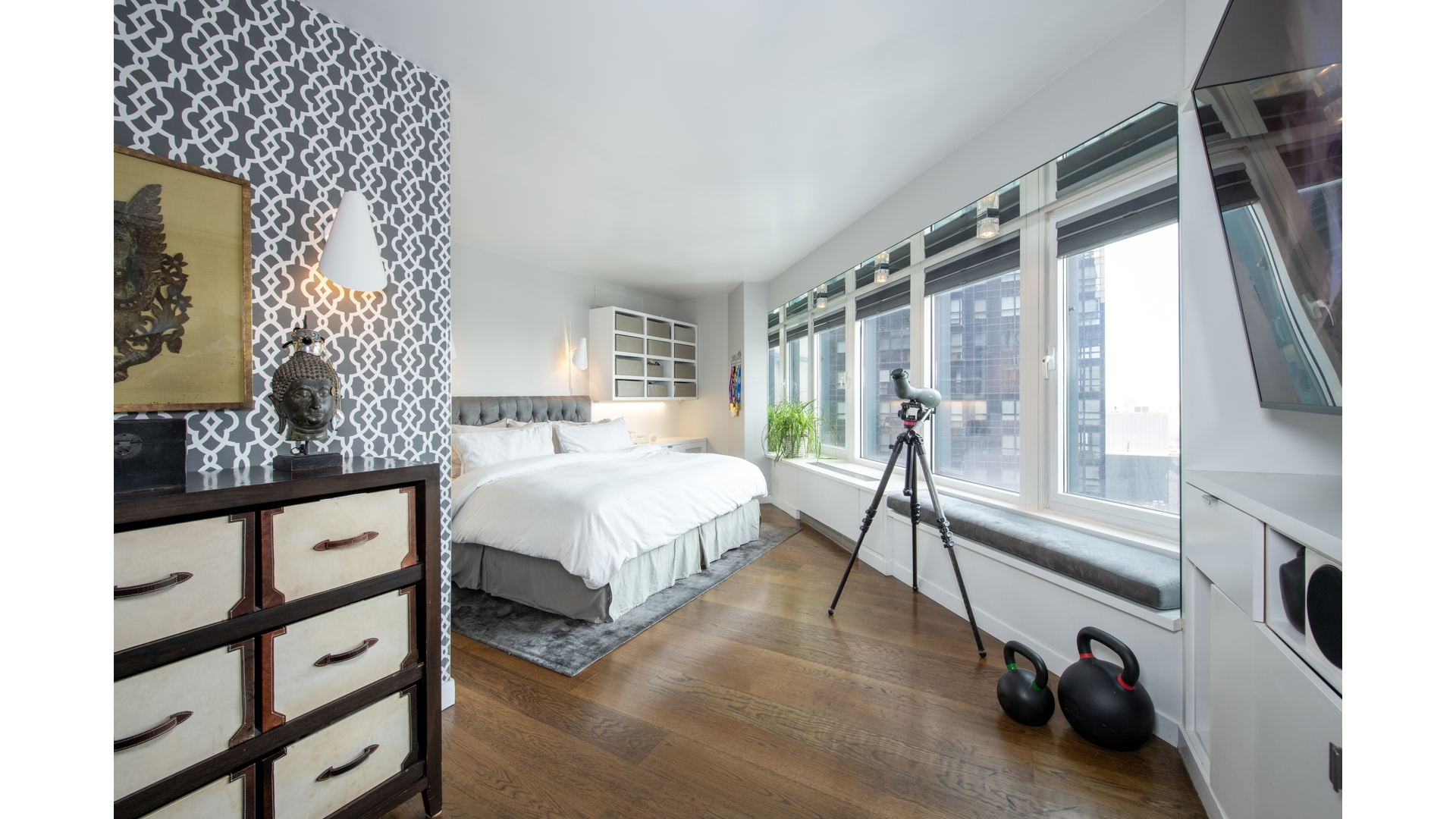 150 West 56th Street, Unit 4403/05 Manhattan, NY 10019 - Photo 6 of 11