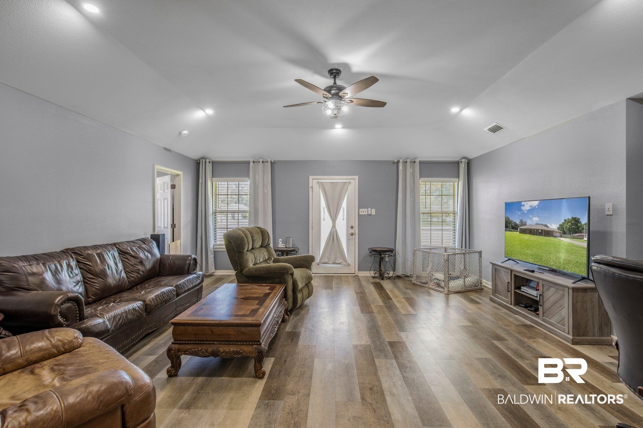 9900 Pleasant Road Daphne, AL 36526 - Photo 6 of 47