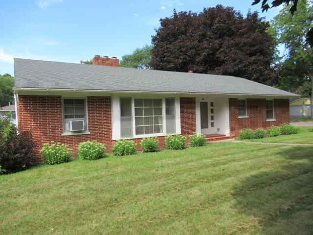 602 South Fir Street Lamberton, MN 56152 - Photo 2 of 3