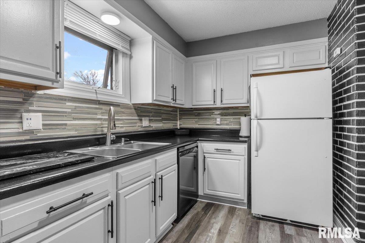 1914 Jeanette Lane, Unit 6 Springfield, IL 62702 - Photo 7 of 19