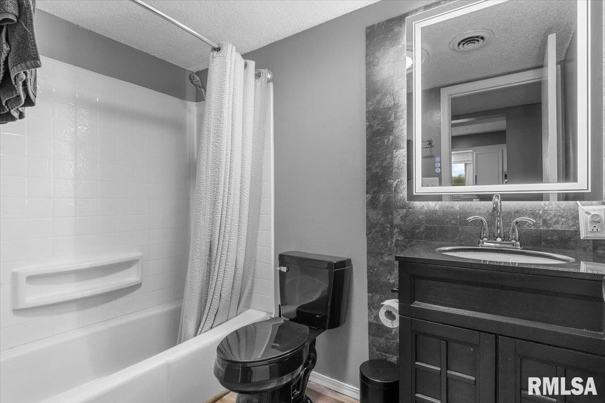 1914 Jeanette Lane, Unit 6 Springfield, IL 62702 - Photo 9 of 19