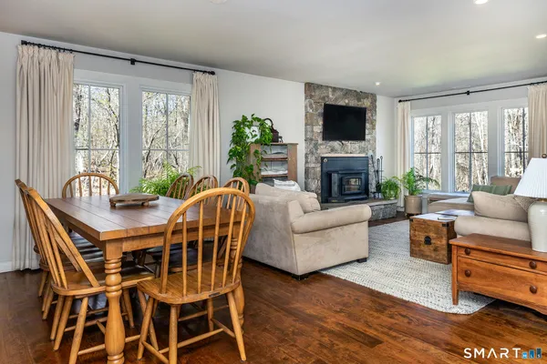 $1,200,000 | 9 Old Paddock Lane, Kent, CT 06785