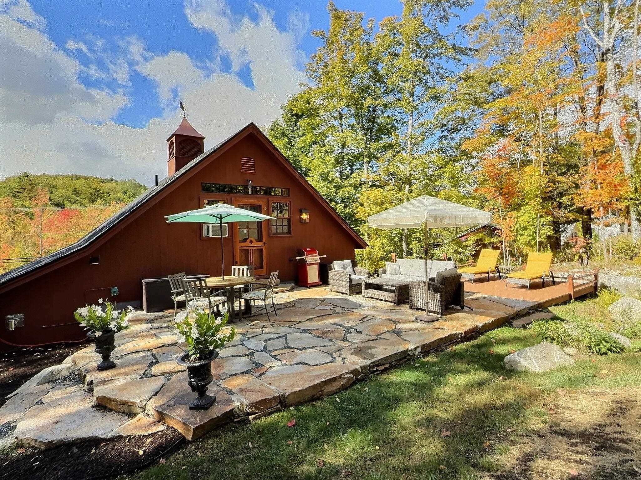 471 Edgemont Road Sunapee, NH 03782 - Photo 14 of 37 Gallery Image 14