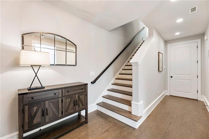 357 South Esplanade Alpharetta, GA 30009 - Photo 28 of 60