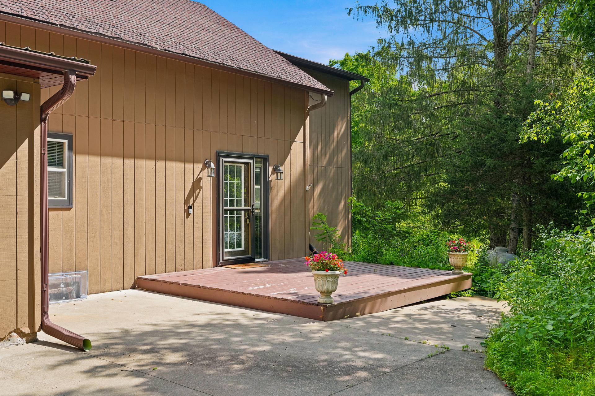 146 Green Spring Road Red Wing, MN 55089 - Photo 4 of 53