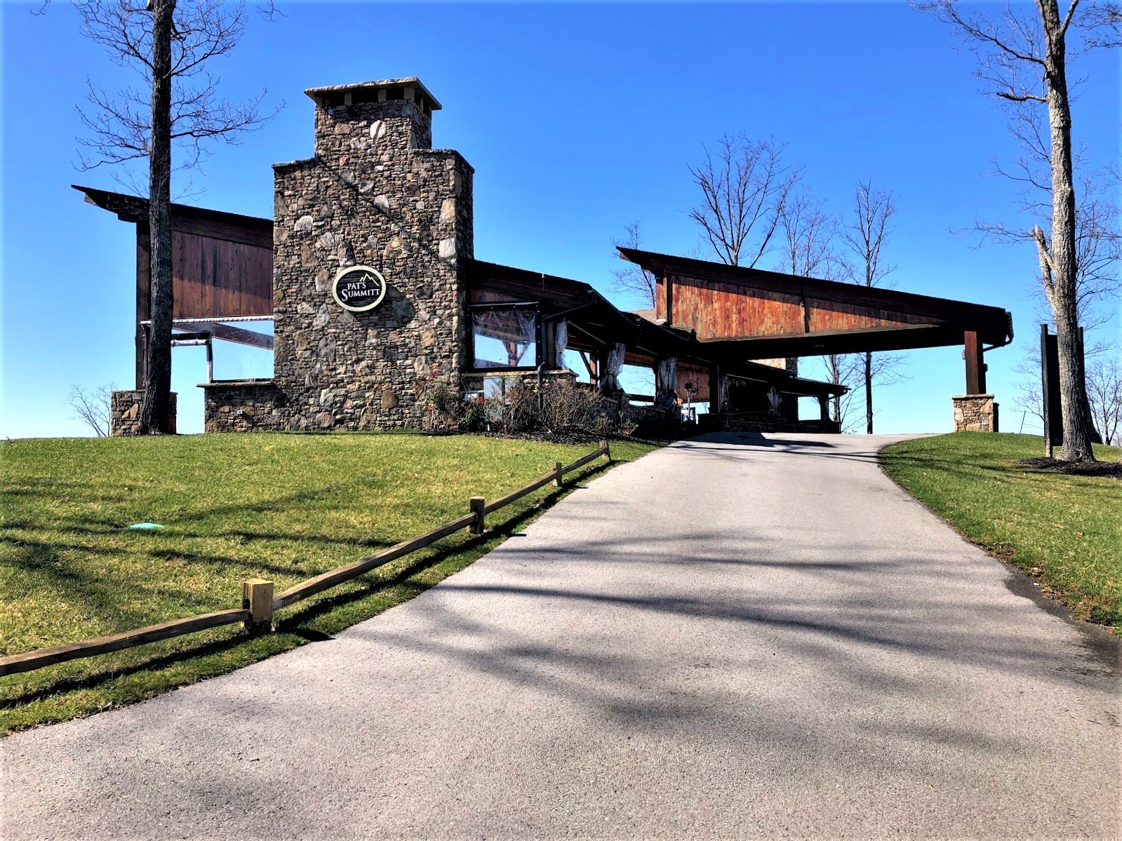 0 River Bluffs Drive Jasper, TN 37347 - Photo 8 of 26 a view of a building with a yard