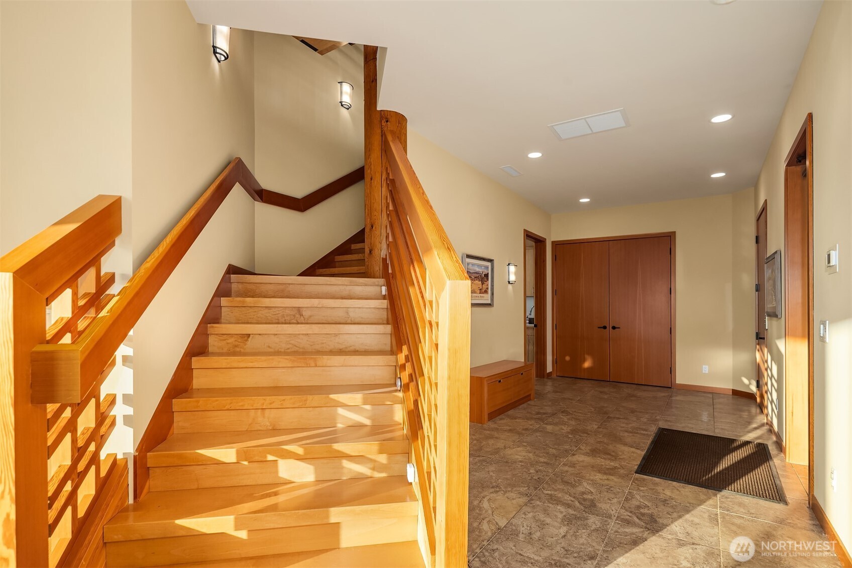 3653 Hart Road Cle Elum, WA 98922 - Photo 36 of 40 a view of entryway